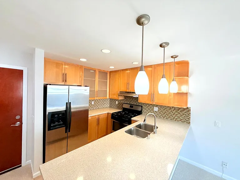 4702 Fulton Ave #209 — Photo 10