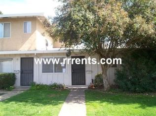 9565 Sara St, Elk Grove, CA 95624