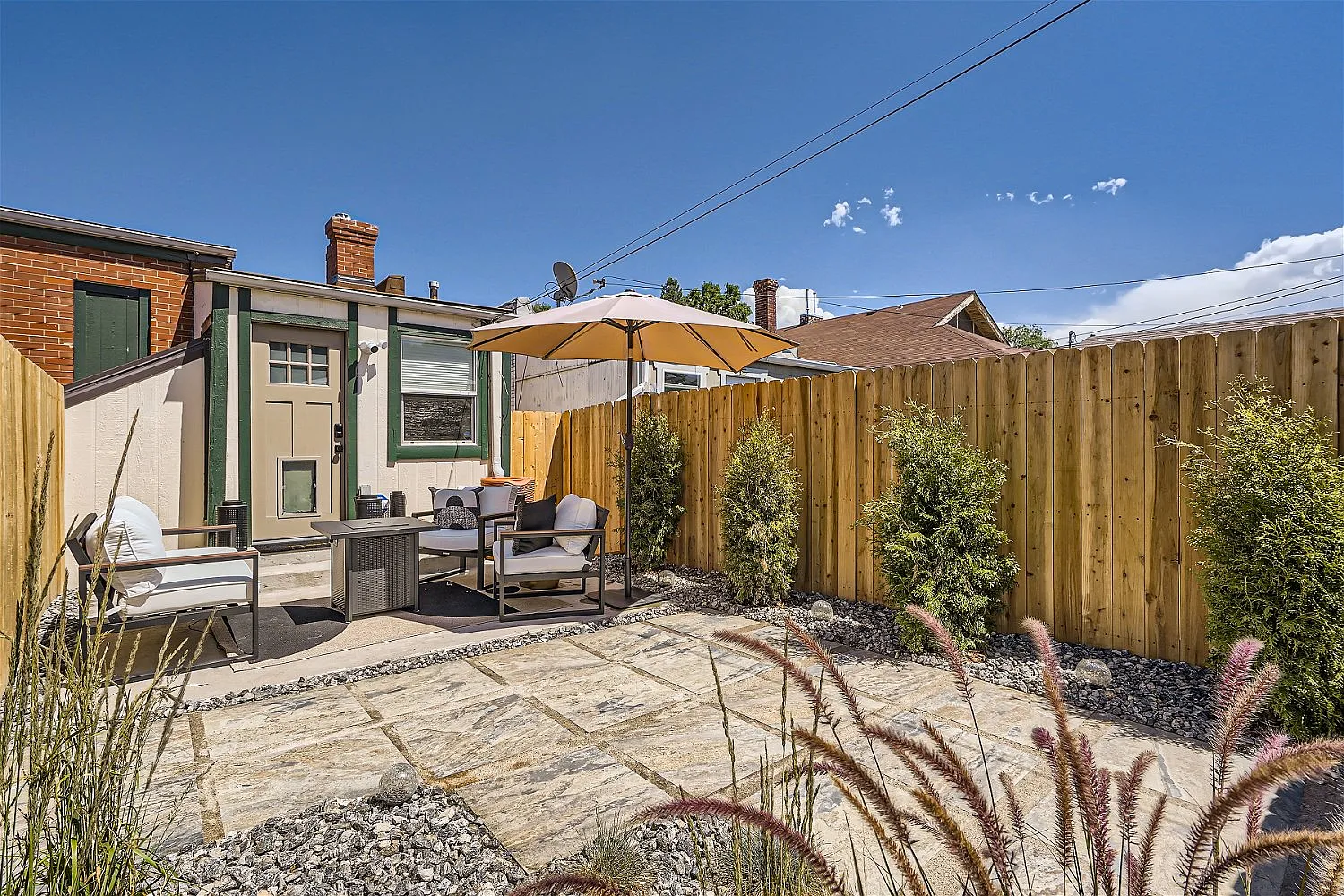 1463 Lowell Blvd — Photo 3