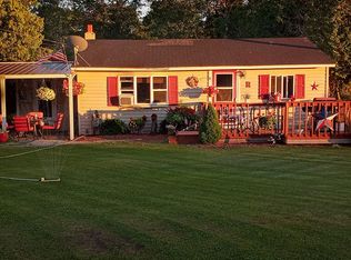 6215 State Highway M35, Gladstone, MI 49837