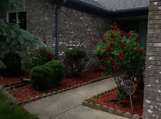 2103 Brinston Ave, Troy, MI 48083