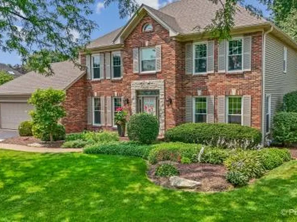 103 Northampton Dr, Oswego, IL 60543