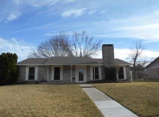 1218 Canyon Oaks Dr, Lancaster, TX 75146