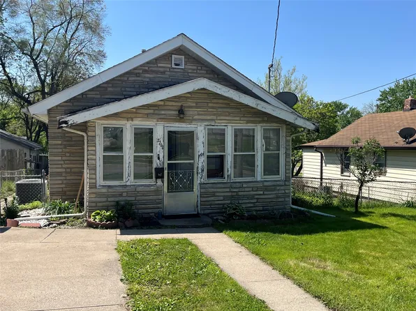 3207 Mahaska Ave, Des Moines, IA 50317