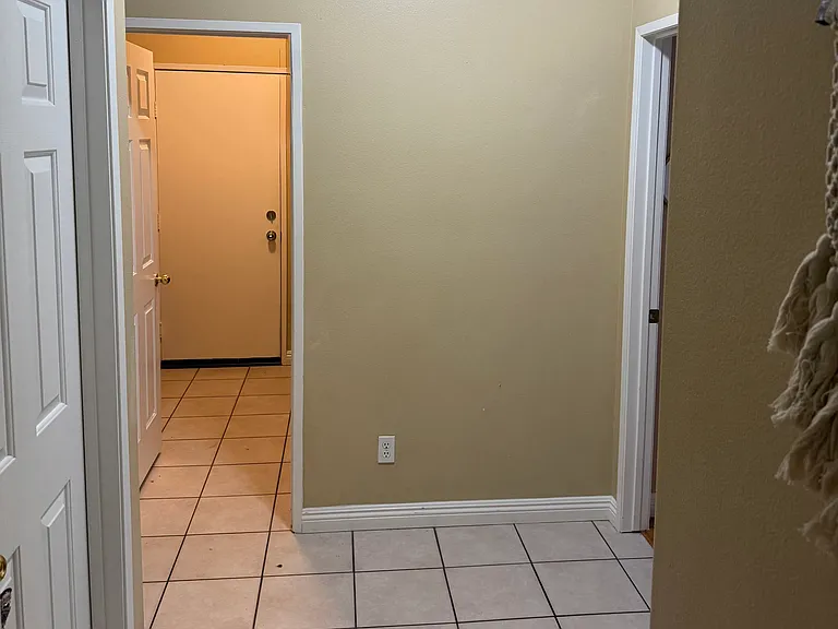 25710 Palermo Ct — Photo 12