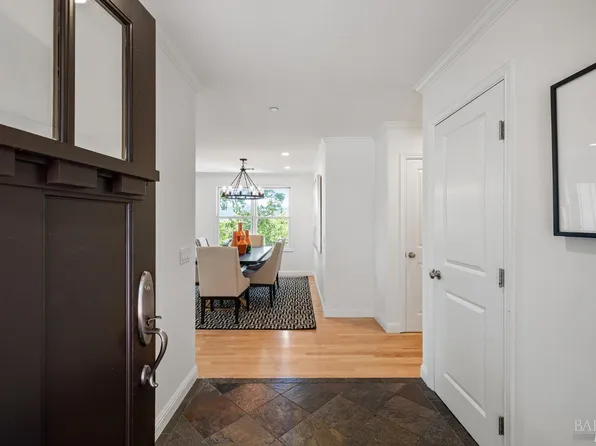 35 Corte Dorado, Greenbrae, CA 94904