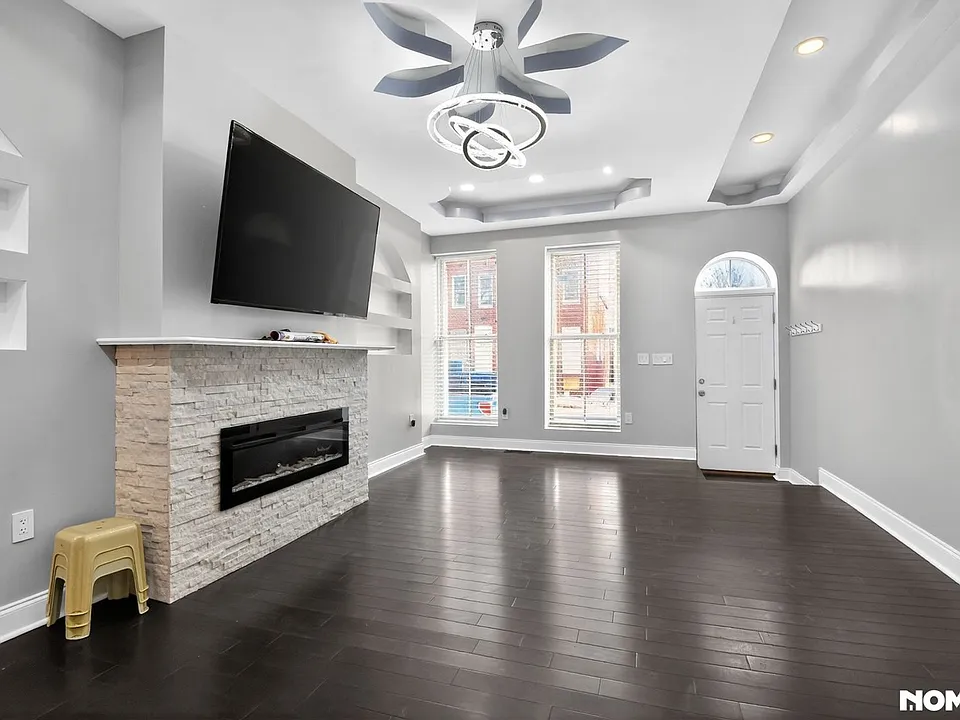 118 S Fulton Ave