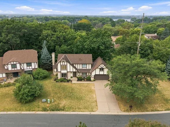 4195 Norma Ave, Arden Hills, MN 55112
