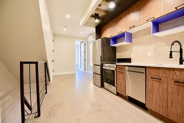 Rented by Nolita Group | media 11