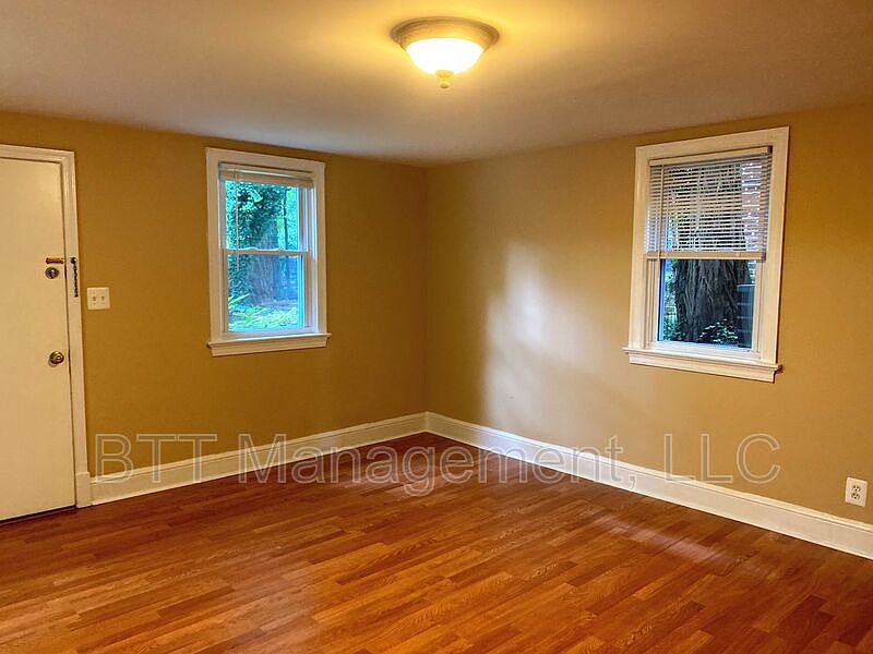 1st image of 8417 Flower Ave #4