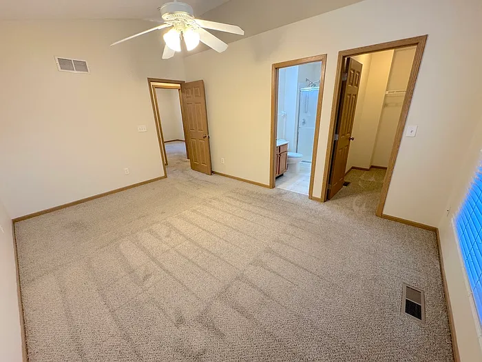 8577 Clover Glade Dr — Photo 14