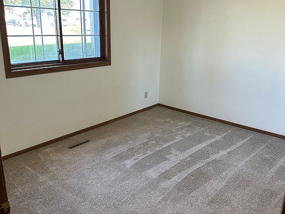 5th image of 248 Cambridge Ln #248