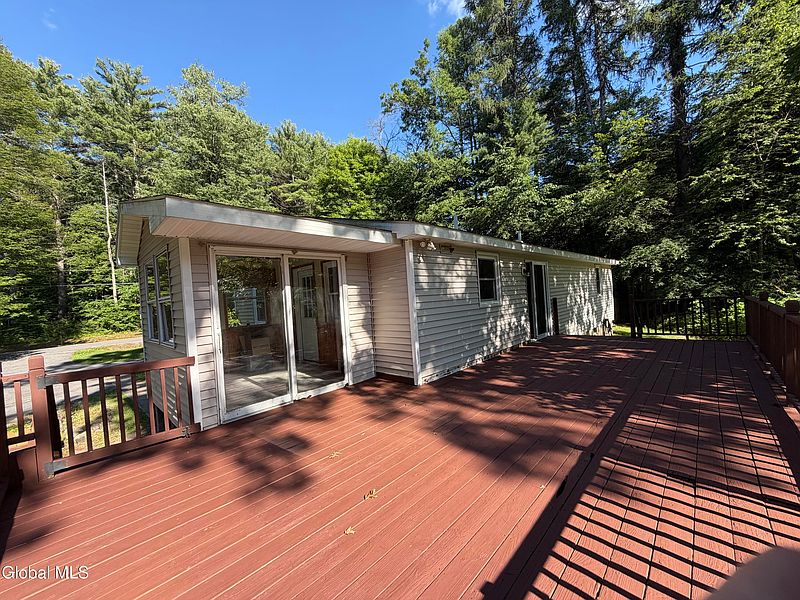 5th image of 52 Brightman Road