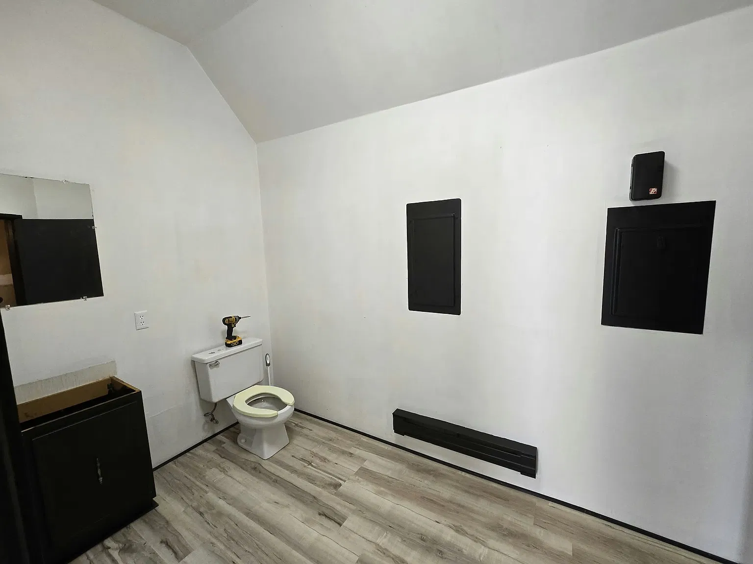 1202 Washington ST — Photo 4