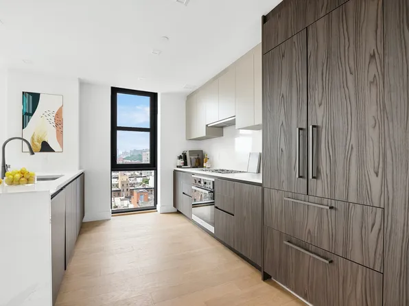 11 Hancock Place 708 image 2 of 13