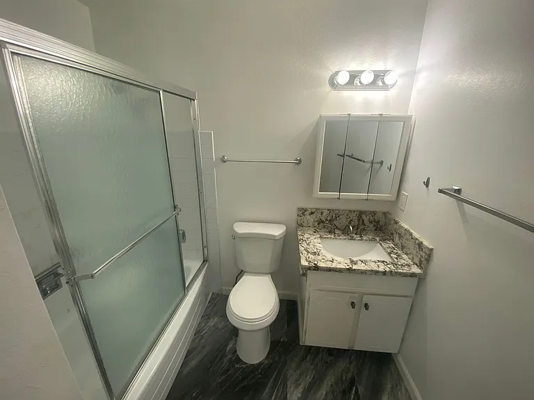 2808 Marvin Dr — Photo 10