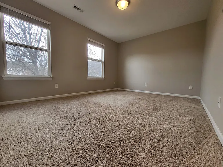 11539 Carnsore Ct — Photo 4