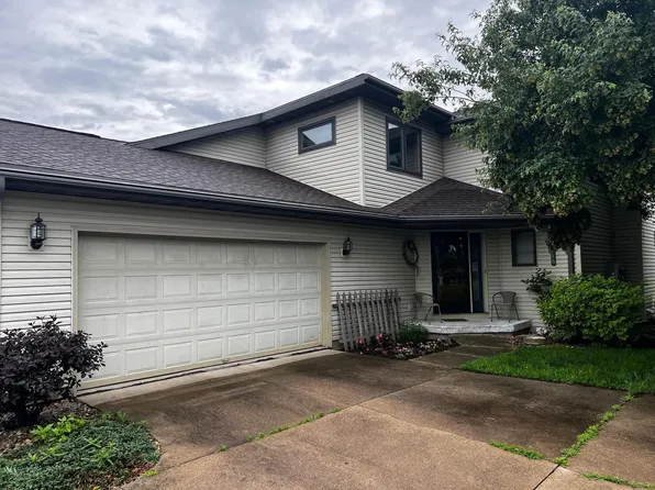 1214-1216 North High Point Road, Middleton, WI 53562