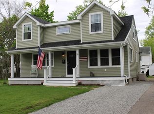 38 Natick Ave, Warwick, RI 02886