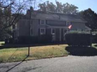 13 Pine St, Westfield, MA 01085