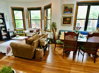 3805 N Lakewood Ave APT 1, Chicago, IL 60613