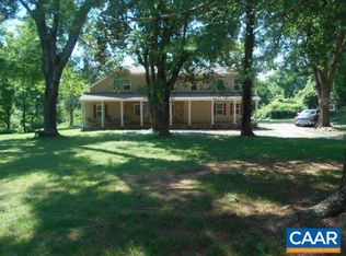 1195 W Courthouse Rd, Crewe, VA 23930