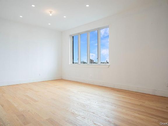 5th image of 859 MYRTLE Avenue #8G