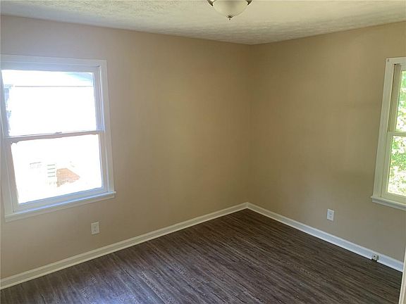 5th image of 61A Gravitt Dr