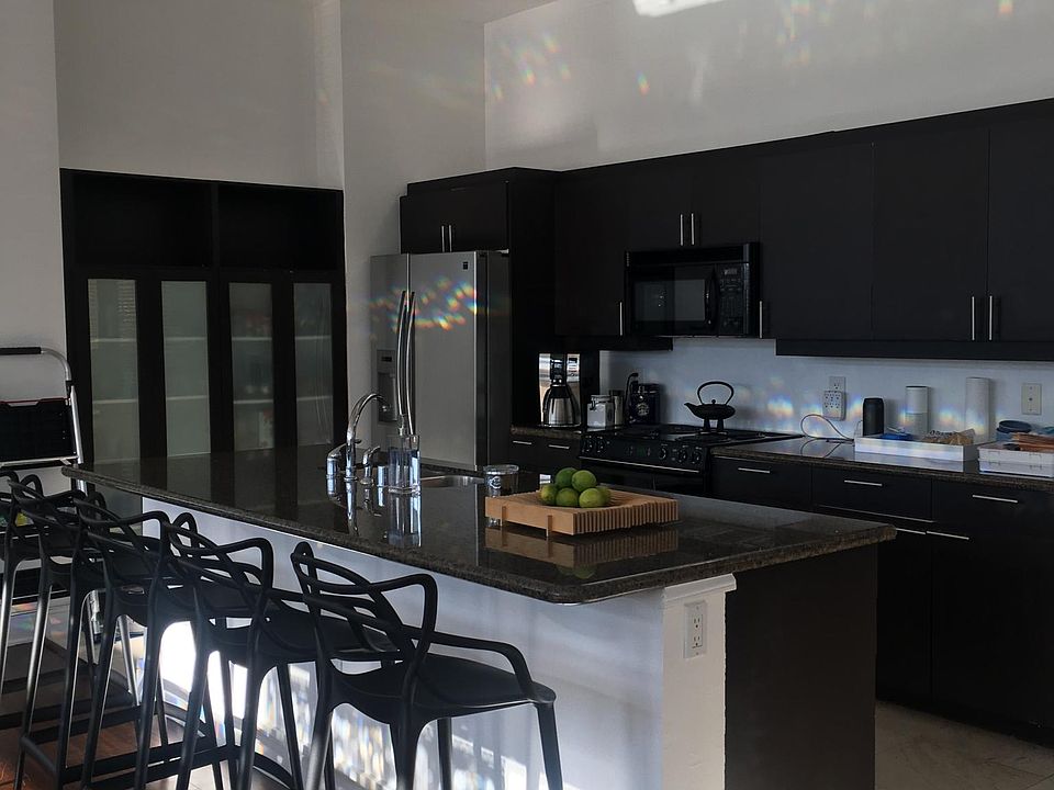 1st image of 3699 McKinney Ave Suite 222