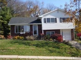 385 Sumner Ave, Whitehall, PA 18052