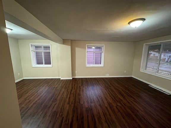 4th image of 3785 12th St #1