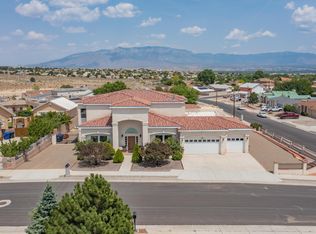 10800 Buckboard St NW, Albuquerque, NM 87114