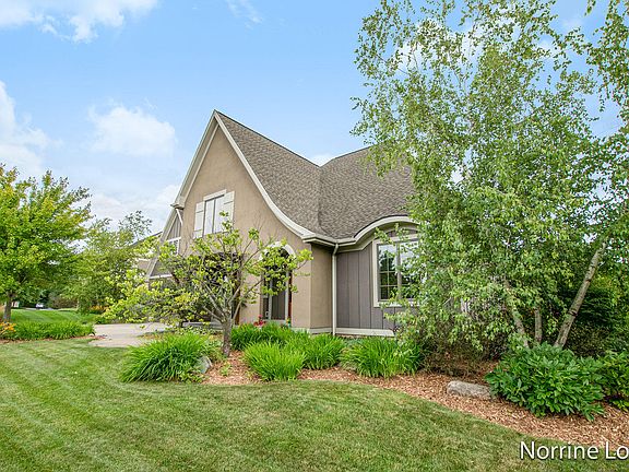 4th image of 2424 Blackberry Ln NE