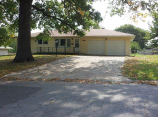 12211 E 52nd Ter, Kansas City, MO 64133