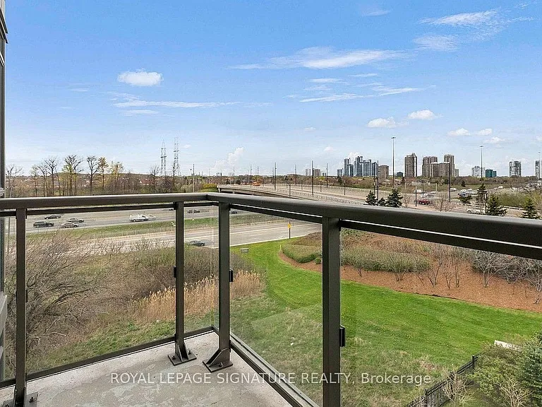 349 Rathburn Rd W #Penthouse 216 — Photo 12