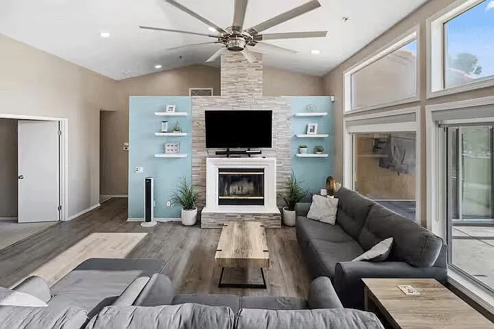 9693 El Rio Ln — Photo 8