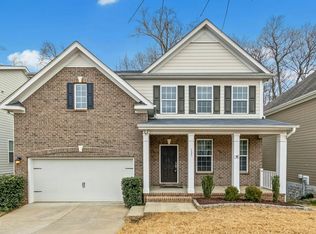 125 Spring Pine Ln, Holly Springs, NC 27540
