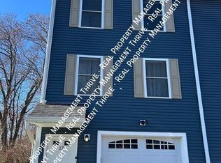 17 Sapphire Ln, Nashua, NH 03064