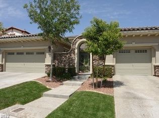 1914 Alcova Ridge Dr, Las Vegas, NV 89135