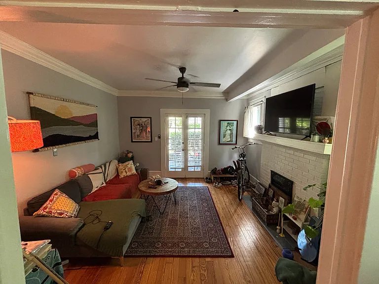88 Waddell St NE #1 — Photo 3