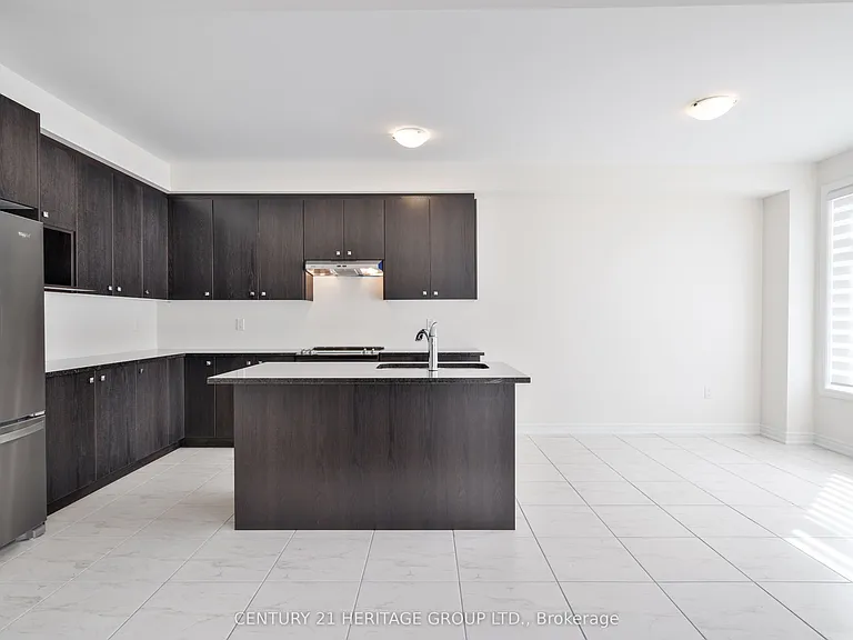 15 Kentledge Ave — Photo 5