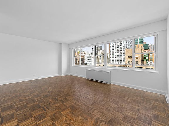 3rd image of 215 E 68th St APT 6H