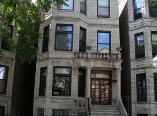 909 W Dakin St APT 1, Chicago, IL 60613