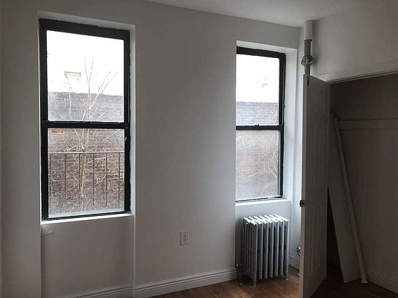 3rd image of 293 Pleasant Ave APT 2