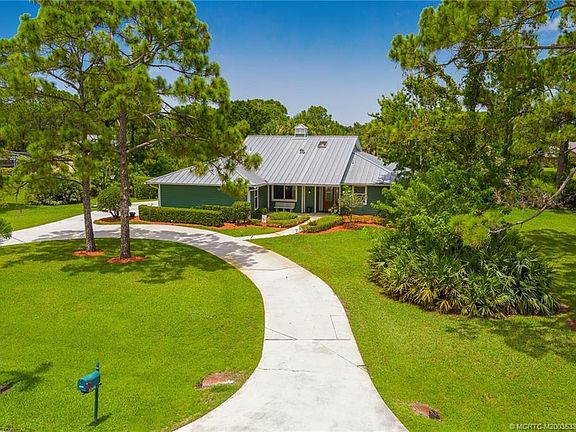 2nd image of 5305 SW Leeward Ln