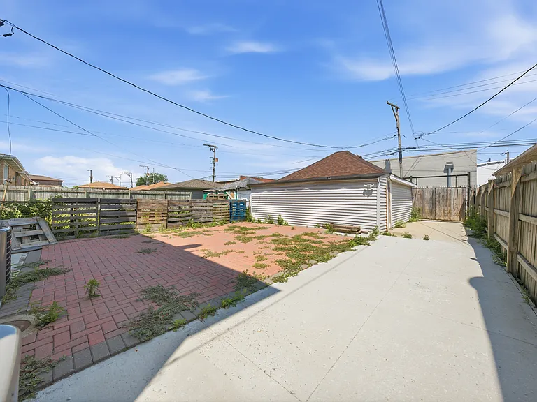 6939 S Komensky Ave #2 — Photo 15