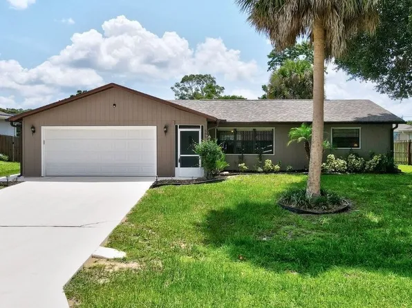 585 Ray St, Sebastian, FL 32958