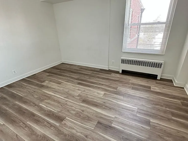 Main Street Apartments Rockford — Photo 41