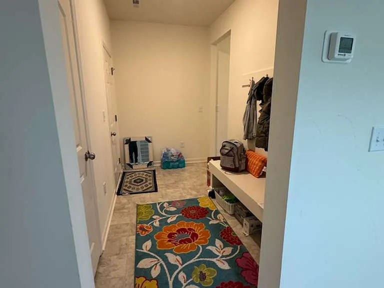 54 Horseshoe Pl — Photo 7