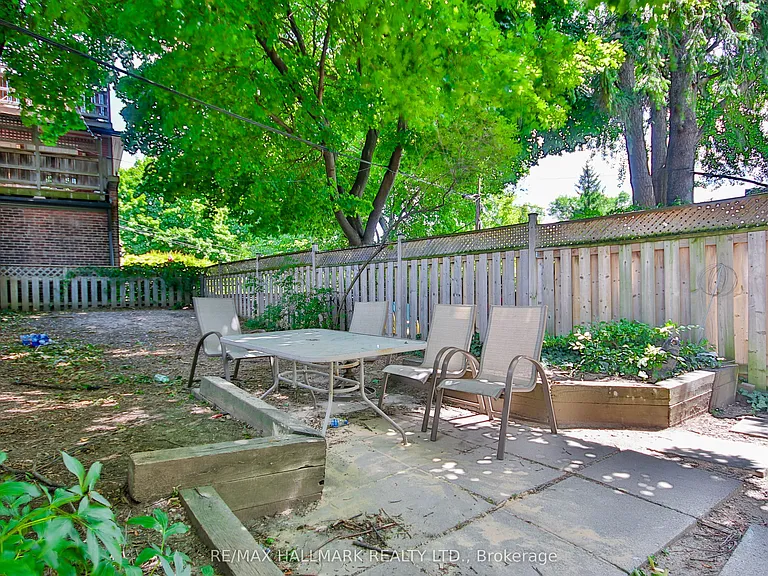 639 Broadview Ave #MAIN FL — Photo 31